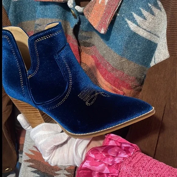 🎉❤️ Corkys Teal Velvet Boots Smoke Show Size 11 EUC - Picture 5 of 6